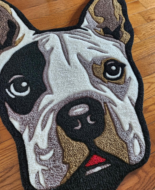 Close-up of tufted wool details on the Frenchie rug gros plan sur la texture en laine et les finitions tufting du tapis Frenchie