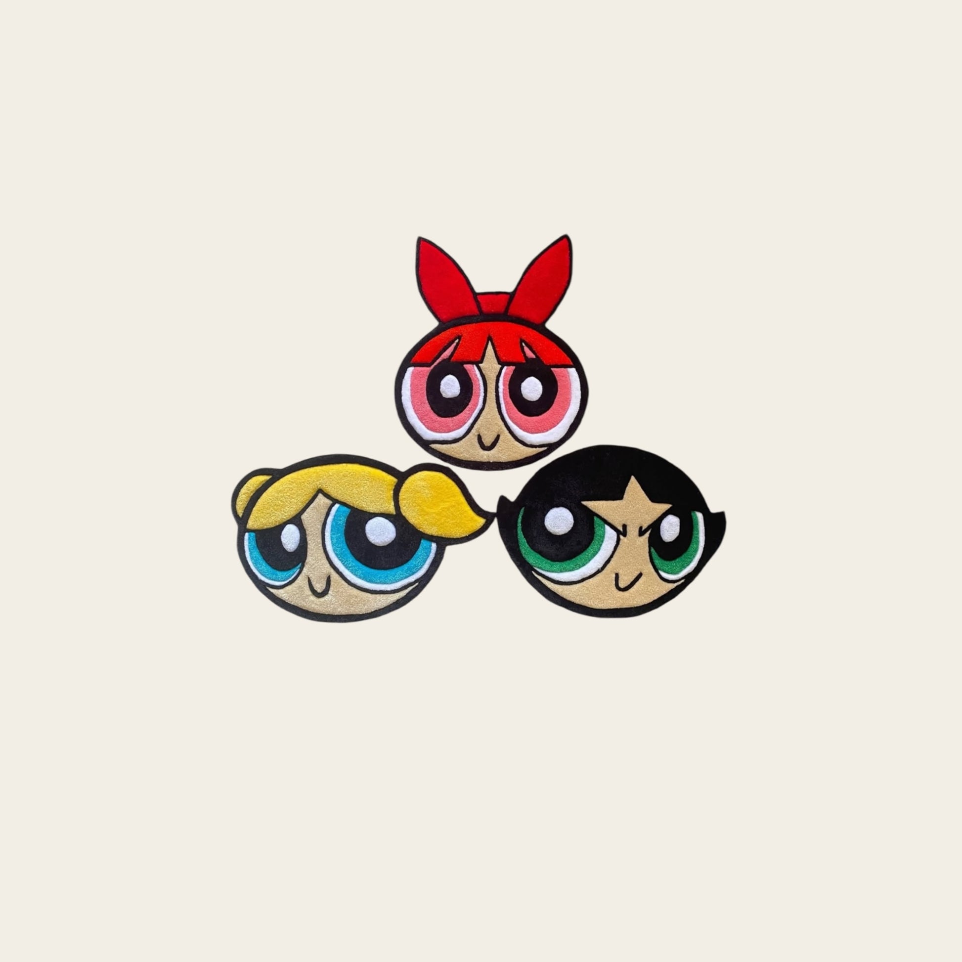 Tufted rug featuring the Powerpuff Girls trio in vibrant colors  tapis tufting représentant les Super Nanas en couleurs éclatantes
